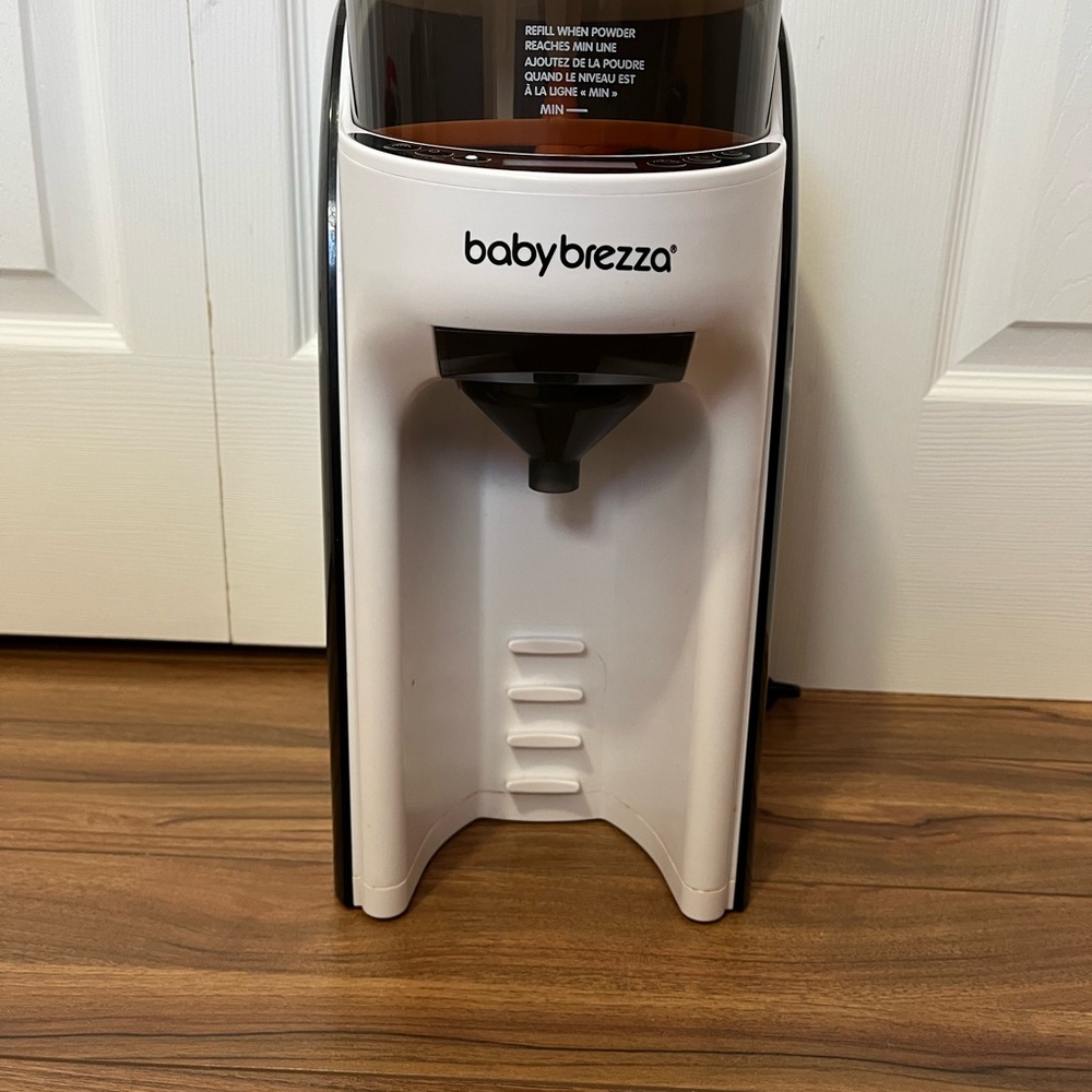 Baby Brezza Formula Pro and Bottle Washer/Sanitizer/Dryer